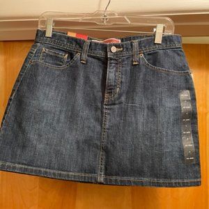 NWT Gap Denim Jean Skirt - size 4